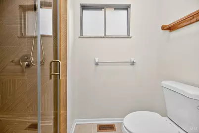 2730 Bristol Hill Court, Cincinnati, OH 45239 - Photo 18