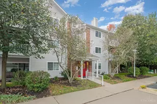 220 Carrington Pl, Loveland, OH 45140 - Photo 2