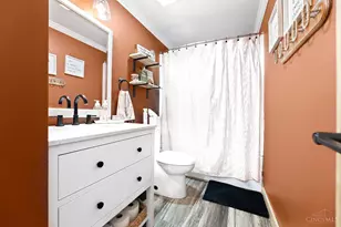 2626 Hunt Rd, Reading, OH 45236 - Photo 16