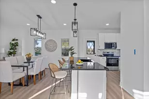 3635 Barberry Ave, Cincinnati, OH 45207 - Photo 16