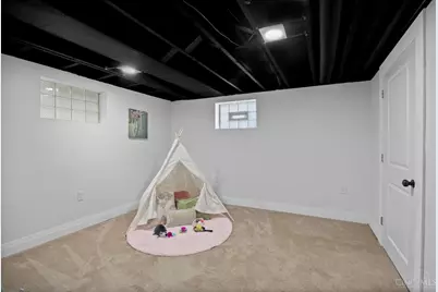 3635 Barberry Avenue, Cincinnati, OH 45207 - Photo 34