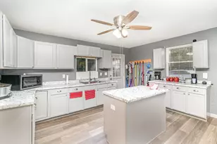 4436 Winton Rd, Cincinnati, OH 45232 - Photo 10