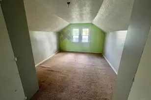 2033 St Clair St, Saint Clair Township, OH 45011 - Photo 12