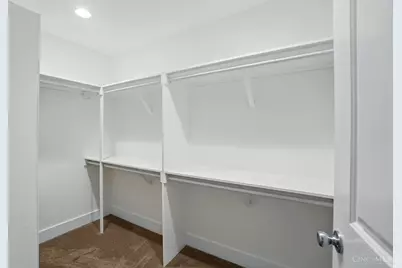 3568 Bevis Avenue, Cincinnati, OH 45207 - Photo 34