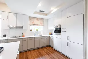 2260 Riverside Dr, Cincinnati, OH 45202 - Photo 8