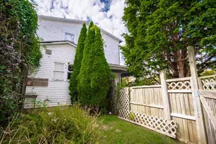 312 E 8th St, Manchester, OH 45144 - Photo 14