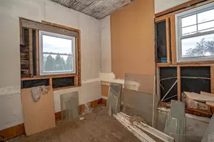 312 E 8th St, Manchester, OH 45144 - Photo 34