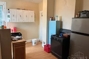 1011 Seton Ave, Cincinnati, OH 45205 - Photo 12