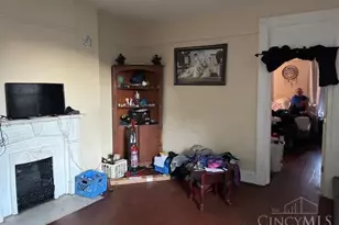 1011 Seton Ave, Cincinnati, OH 45205 - Photo 10