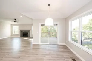 1319 Peregrine Way, Hamilton, OH 45013 - Photo 10