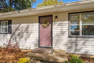 4174 Mapleview Dr, Beavercreek, OH 45432 - Photo 6