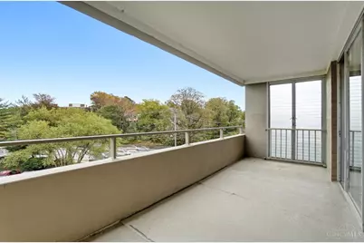 2324 Madison Road #403, Cincinnati, OH 45208 - Photo 14