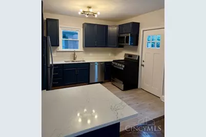 1622 Shenandoah Avenue, Cincinnati, OH 45237 - Photo 6