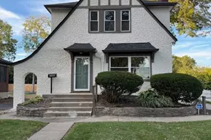 1622 Shenandoah Ave, Cincinnati, OH 45237 - Photo 1