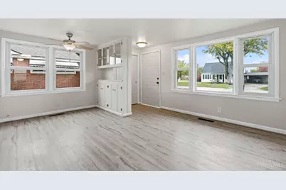 462 Randolph Street, Wilmington, OH 45177 - Photo 2