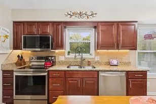 3735 Maplebrooke Ln, Batavia Township, OH 45102 - Photo 10