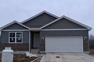 126 Cornerstone Dr, Williamsburg, OH 45176 - Photo 1