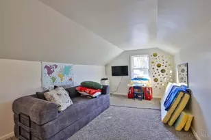 1326 Beacon St, Anderson Township, OH 45230 - Photo 18