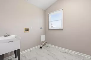 1734 Rosina Dr, Miamisburg, OH 45342 - Photo 14