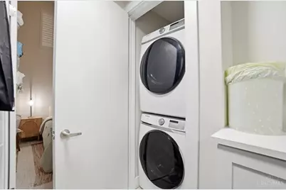 15 W Fourth Street #201, Cincinnati, OH 45202 - Photo 40