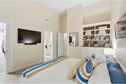 15 W Fourth Street #201, Cincinnati, OH 45202 - Photo 42