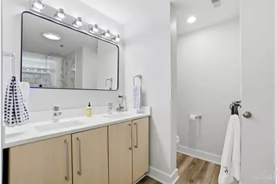 15 W Fourth Street #201, Cincinnati, OH 45202 - Photo 44