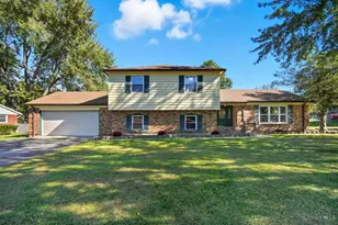 3732 Mary Ann Dr, Clearcreek Twp., OH 45036 - Photo 2