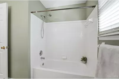 8606 Charleston Valley Drive, Deerfield Township, OH 45040 - Photo 40