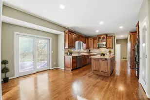 8606 Charleston Valley Dr, Deerfield Township, OH 45040 - Photo 14