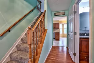 8244 Springleaf Lake Dr, Colerain Township, OH 45247 - Photo 6