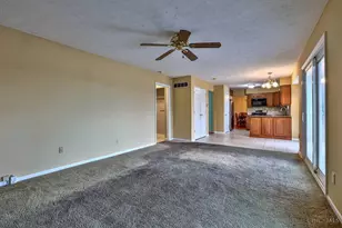 8244 Springleaf Lake Dr, Colerain Township, OH 45247 - Photo 12