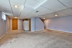 8244 Springleaf Lake Dr, Colerain Township, OH 45247 - Photo 34