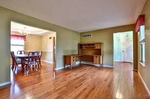 8244 Springleaf Lake Dr, Colerain Township, OH 45247 - Photo 8