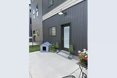 4249 Chambers Street, Cincinnati, OH 45223 - Photo 2