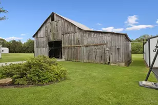 10702 Smoky Row Rd, Scott Township, OH 45121 - Photo 12