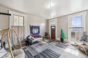 830 York St, Cincinnati, OH 45214 - Photo 4