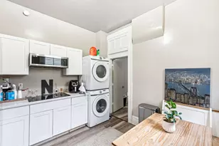 830 York St, Cincinnati, OH 45214 - Photo 6