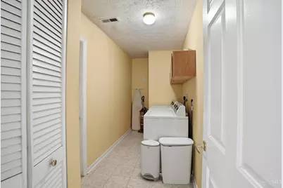 8444 Waterleaf Lane, West Chester, OH 45069 - Photo 14