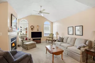 8444 Waterleaf Ln, West Chester, OH 45069 - Photo 6