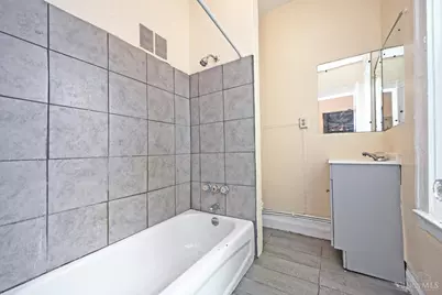 3318 Fairfield Avenue, Cincinnati, OH 45207 - Photo 20