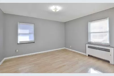 5418 Reading Road, Cincinnati, OH 45237 - Photo 12