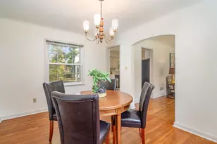 10410 Maria Ave, Springfield Township, OH 45231 - Photo 8