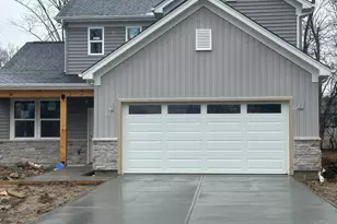 335 Ruth St, Loveland, OH 45140 - Photo 10