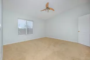 5406 Scarletoak Dr, Cincinnati, OH 45239 - Photo 8