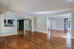 10564 Stablehand Dr, Symmes Township, OH 45242 - Photo 12