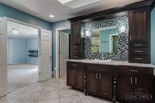 10564 Stablehand Dr, Symmes Township, OH 45242 - Photo 24