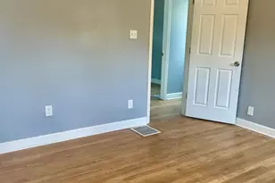 1613 Wyoming Ave, Cincinnati, OH 45205 - Photo 10