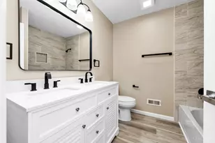 2188 Broadhurst Ave, Springfield Township, OH 45240 - Photo 22