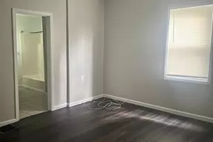 310 Spring St, Cleves, OH 45002 - Photo 2