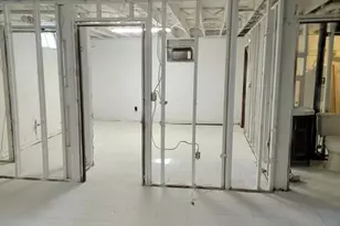 811 N High St, Hillsboro, OH 45133 - Photo 12